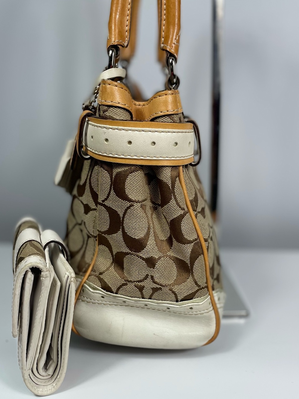 Authentic 2005 Coach Vintage Hampton Satchel and Wallet Set - Picture 15 of 16